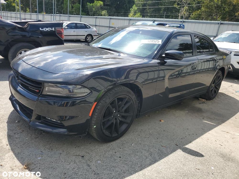 Dodge Charger - 2