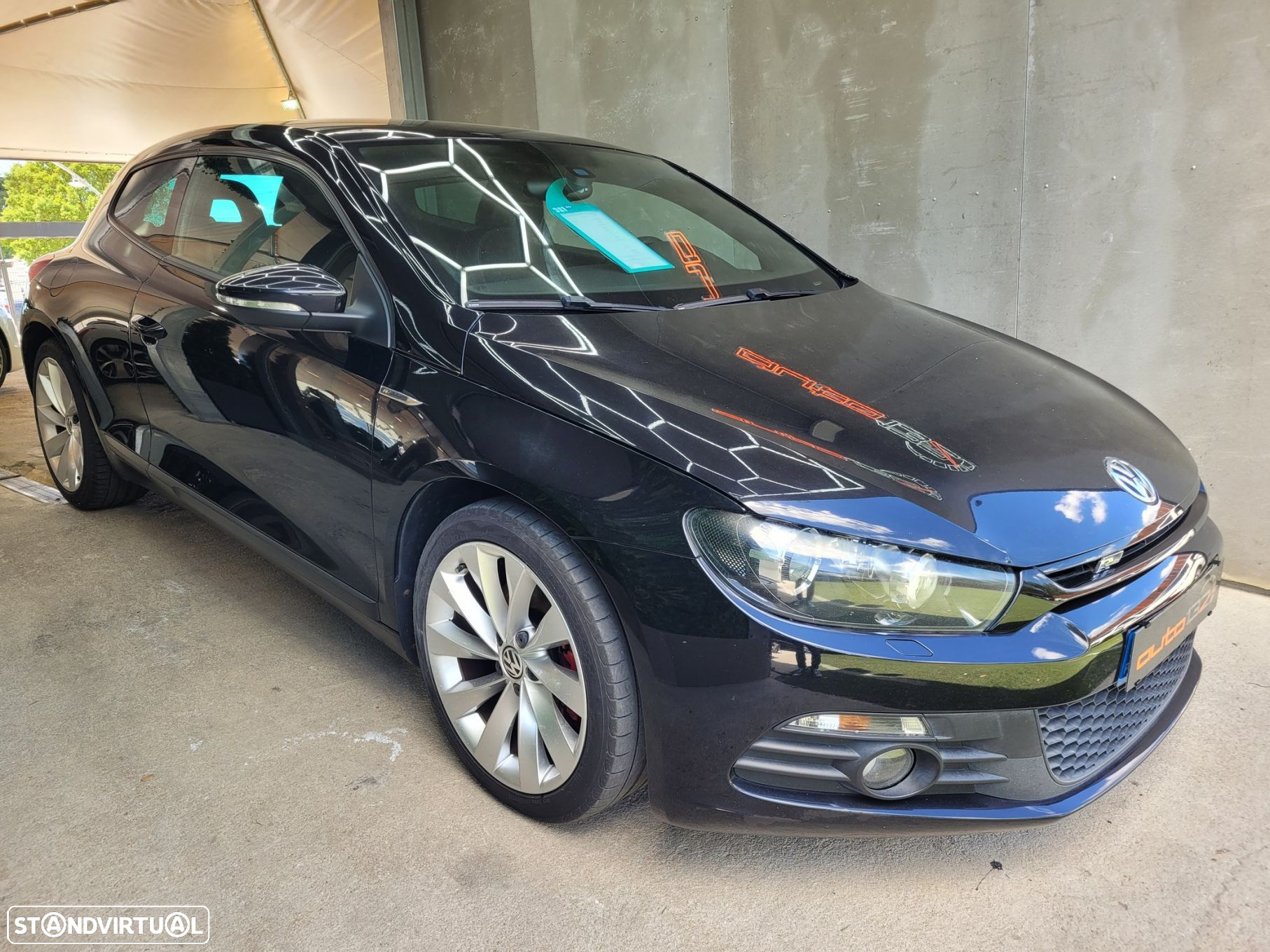 VW Scirocco 2.0 TFSi Sport DSG - 37