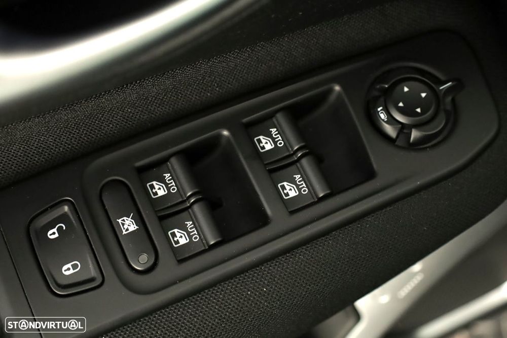 Jeep Renegade 1.6 MJD Longitude - 18