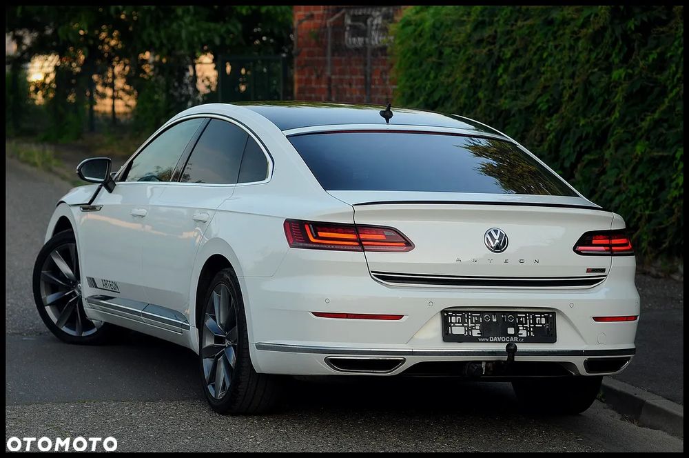 Volkswagen Arteon 2.0 TDI SCR 4Motion DSG R-Line - 17