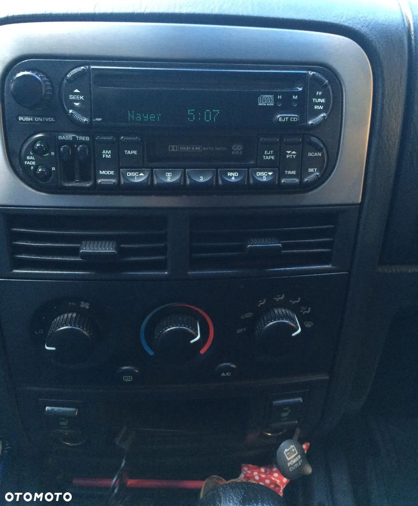 Jeep Grand Cherokee - 15