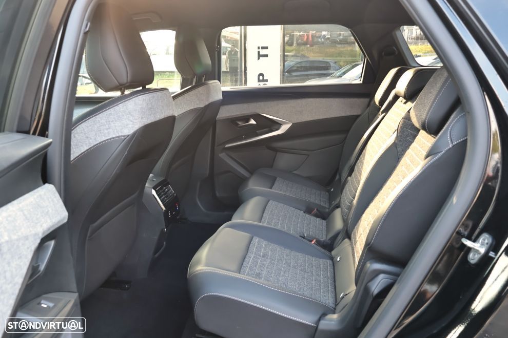 Peugeot 5008 1.2 Hybrid Allure e-DCS6 - 17