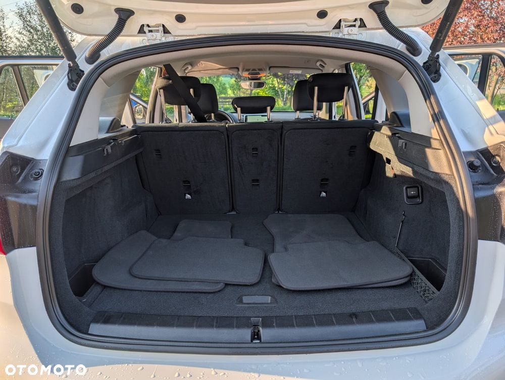BMW X1 sDrive18d Advantage - 25