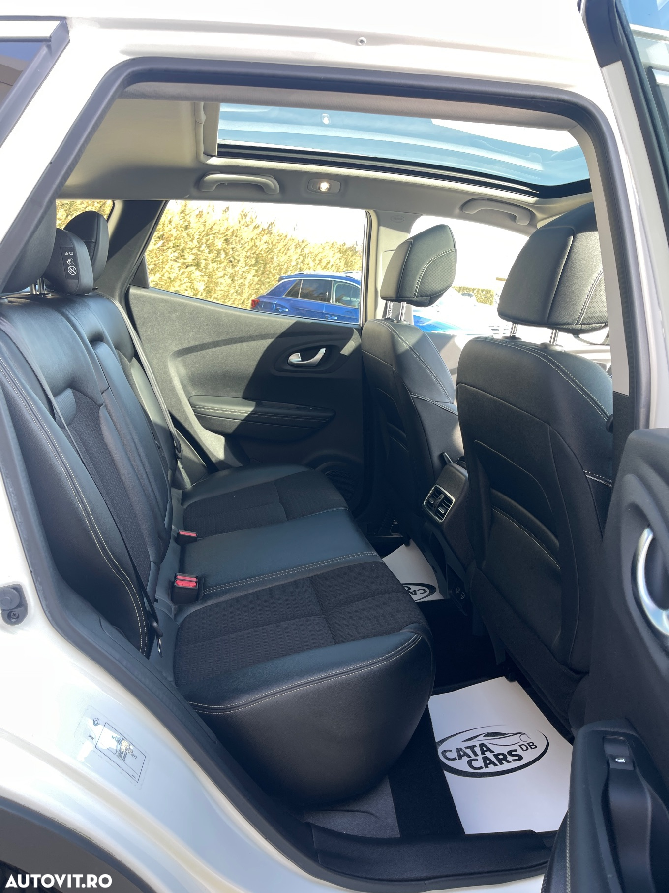 Renault Kadjar TCe EDC GPF Black Edition - 22