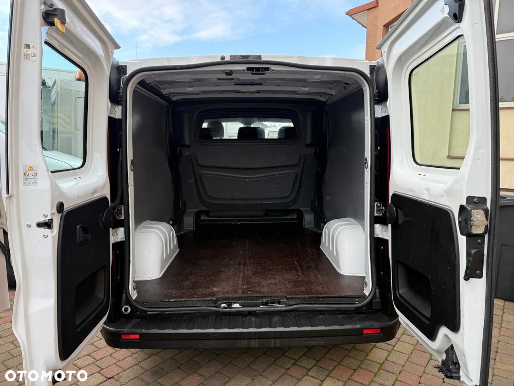 Opel Vivaro Doka Brygadówka L2H1 - 17