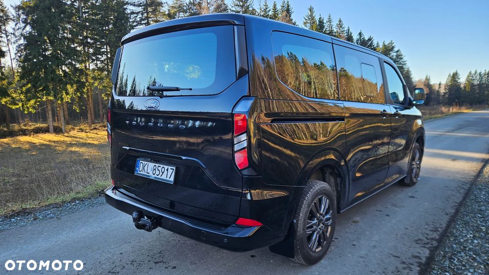 Ford Tourneo Custom - 5