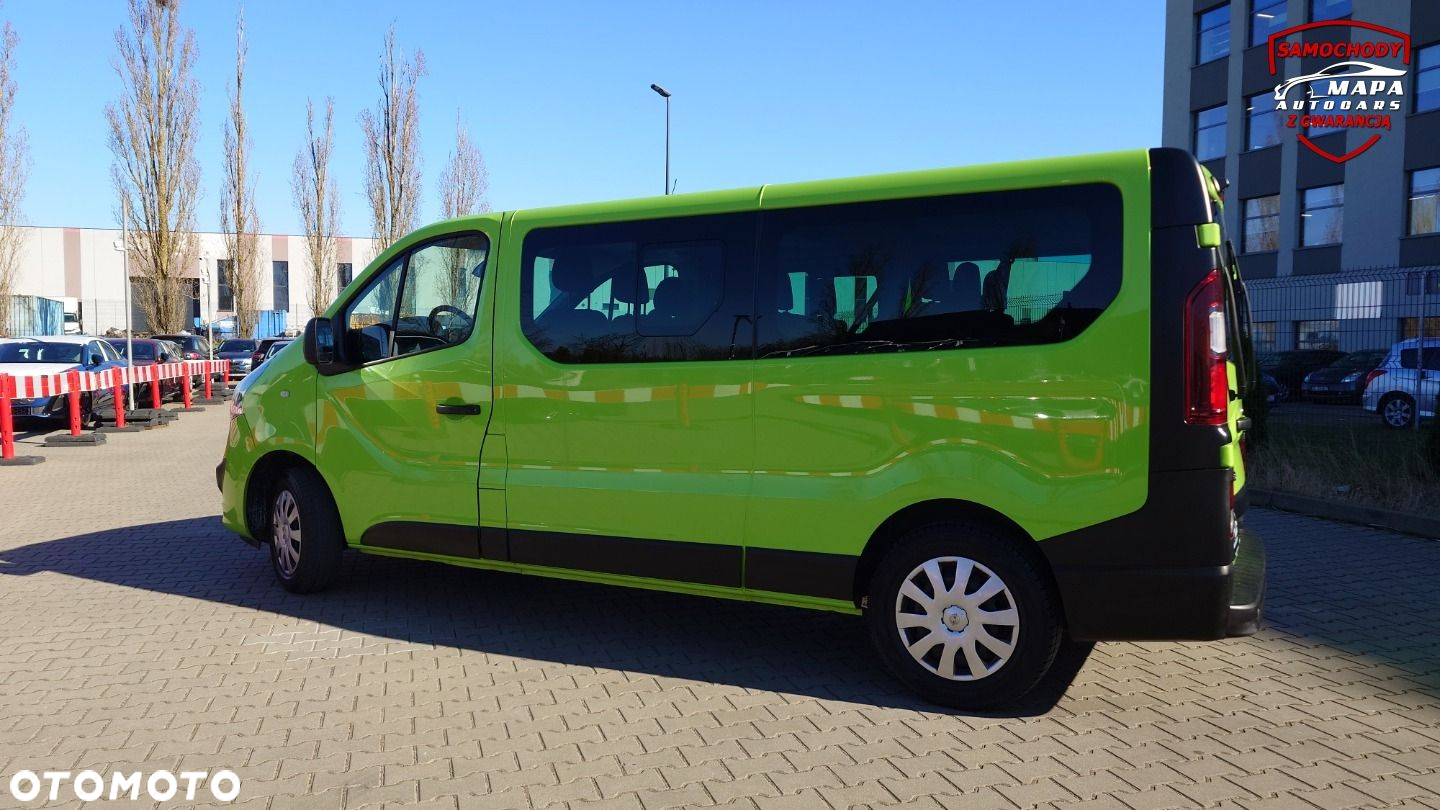 Opel Vivaro - 11