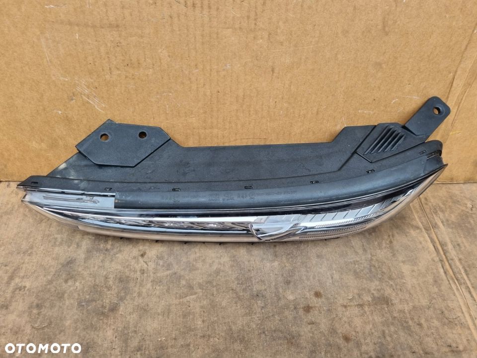 HYUNDAI KONA HALOGEN DRL LED LEWY 92207-J9000 - 2