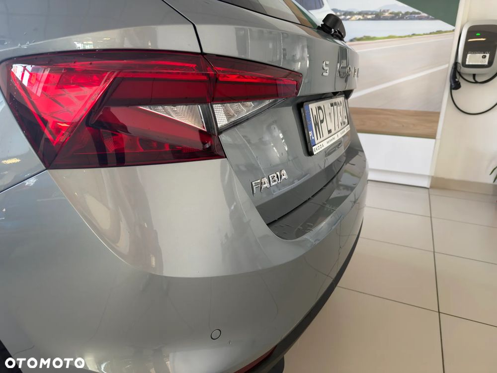 Skoda Fabia 1.0 TSI Drive - 19