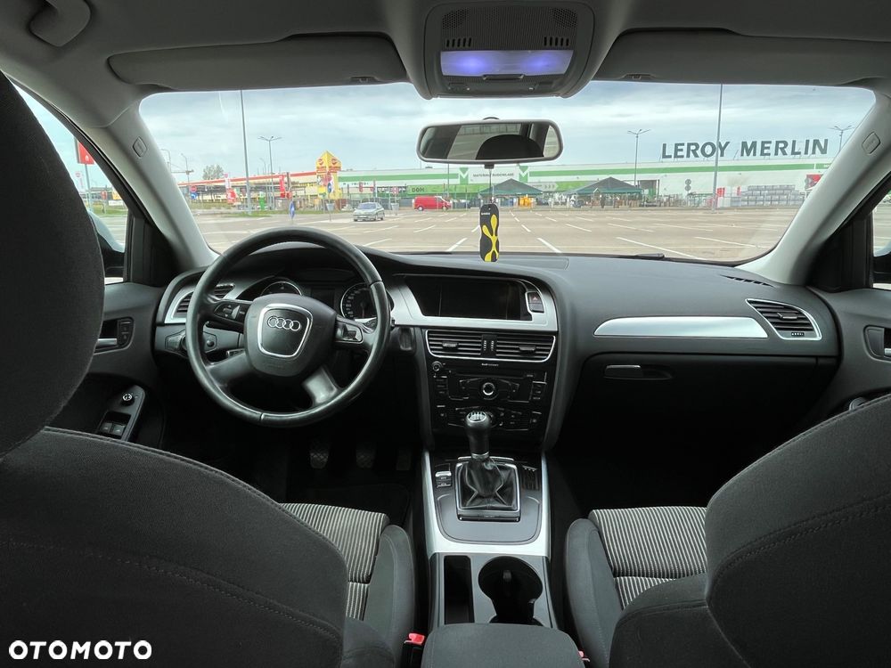 Audi A4 Avant 2.0 TDI - 24