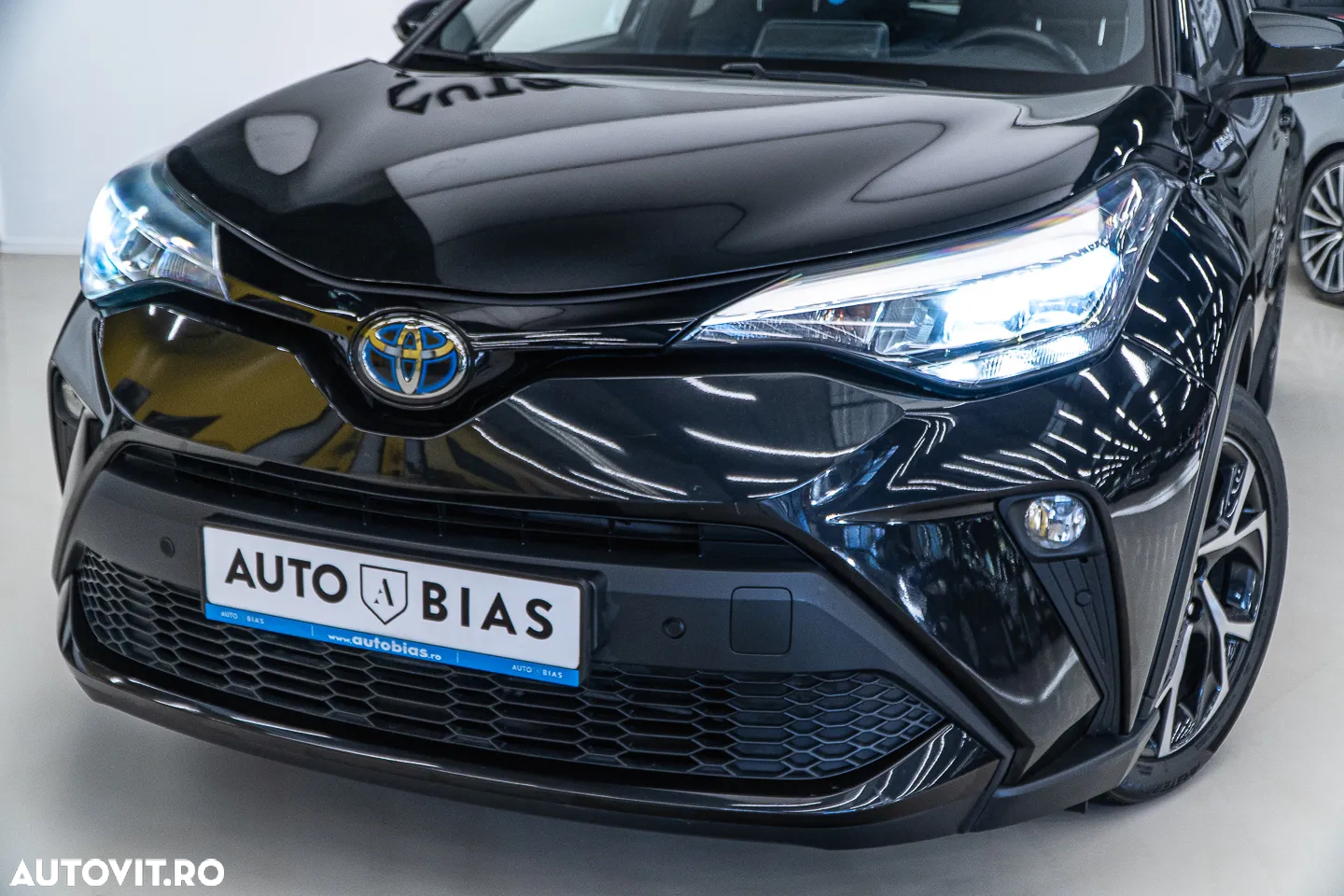 Toyota C-HR 2.0 HSD 184 CP 4x2 CVT Style - 10