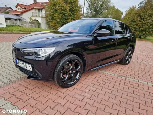 Alfa Romeo Stelvio 2.0 Turbo Estrema Q4 - 26
