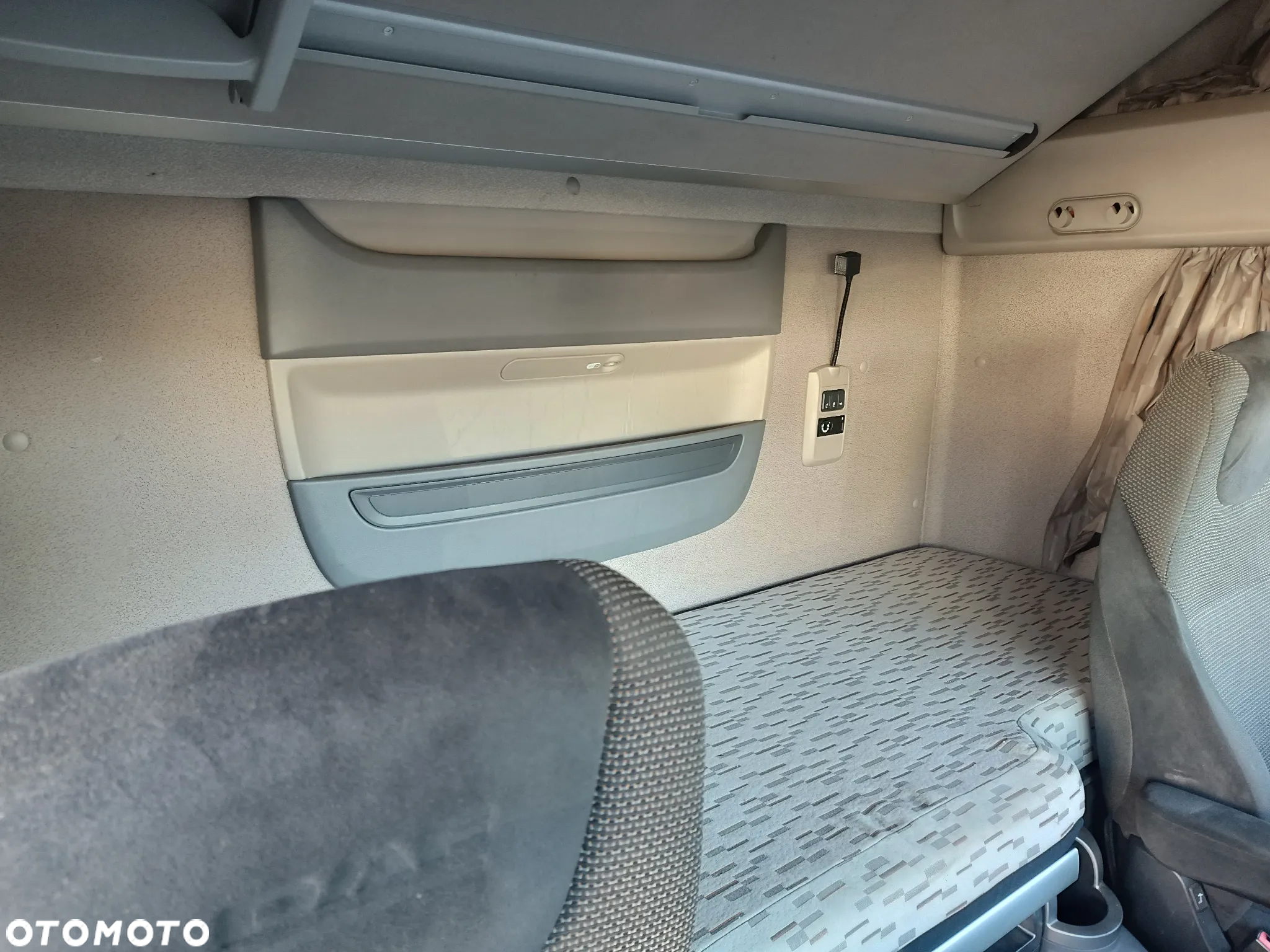 DAF FT 460 XF Super Space Cab - 14