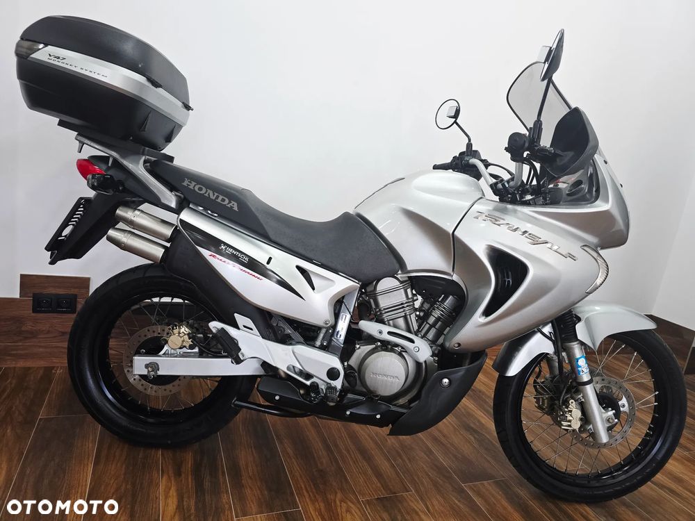 Honda Transalp - 8
