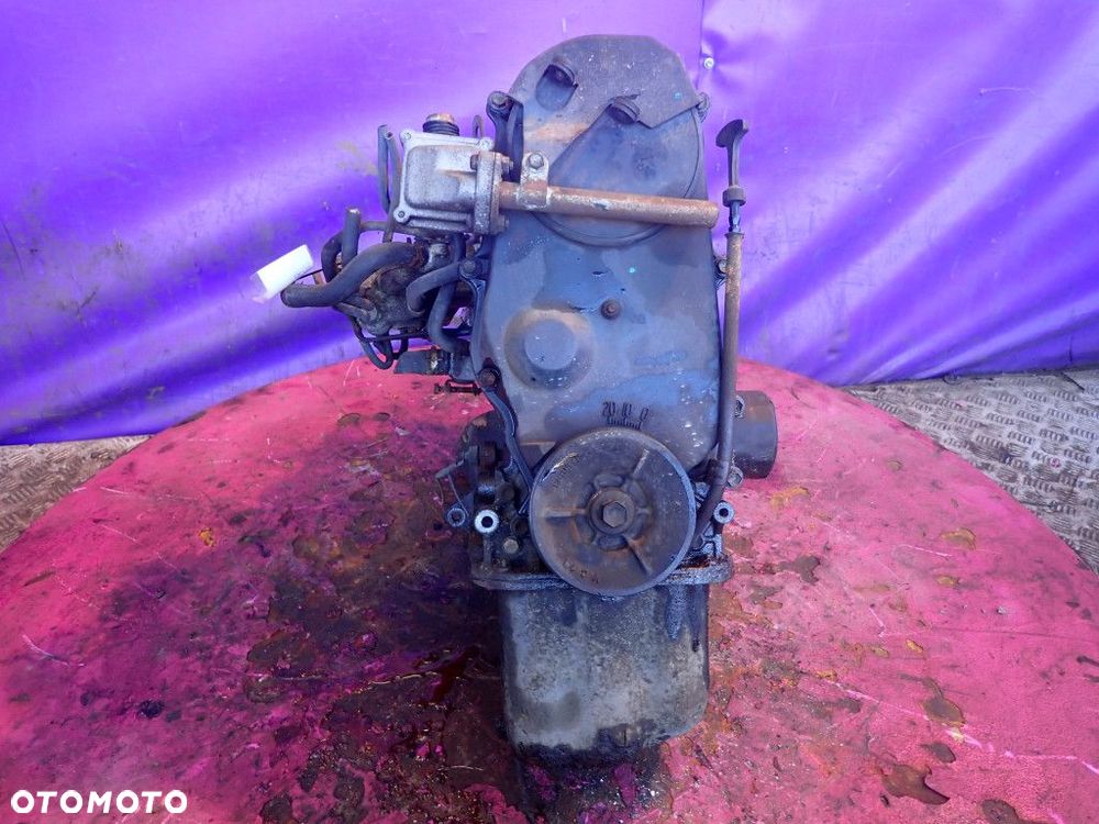 DAEWOO TICO 0,8 F8C 41KM SILNIK BENZYNA TEST POMIAR KOMPRESJI - 2