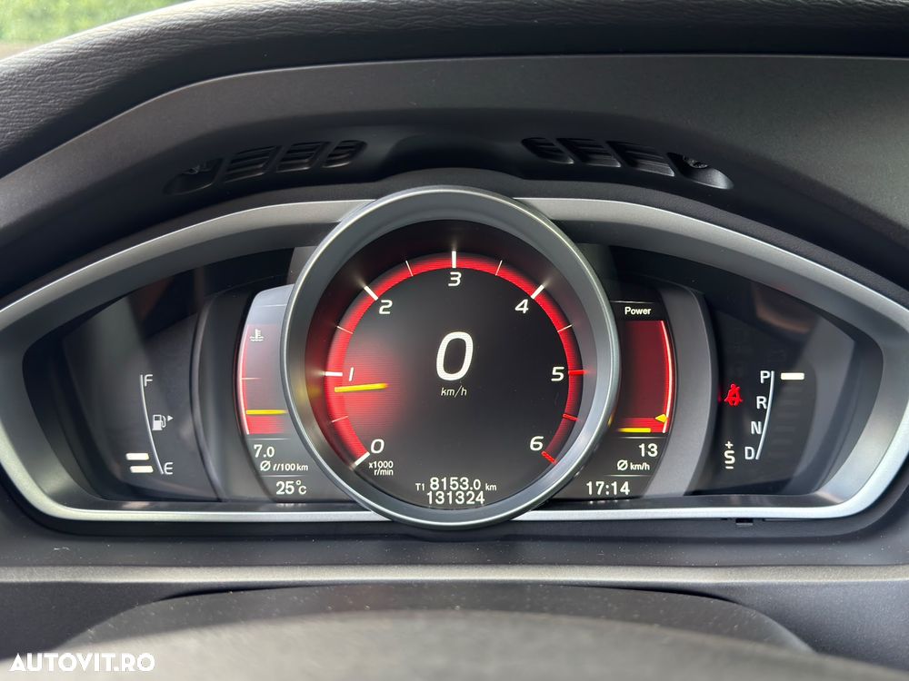 Volvo V40 D2 Geartronic Pro - 31