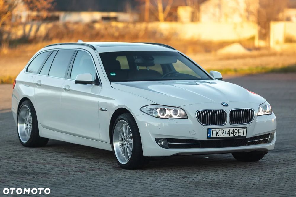 BMW Seria 5 520d Sport-Aut - 8