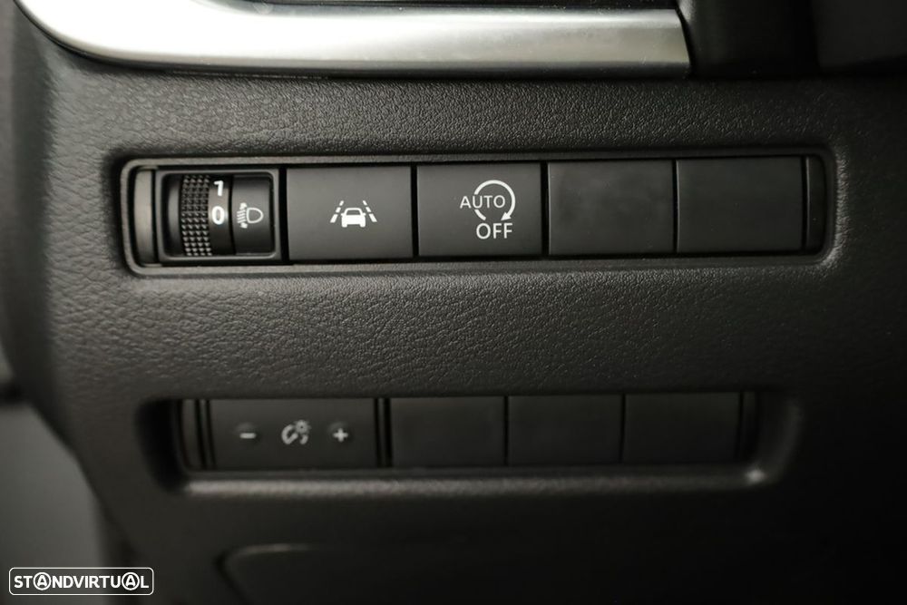 Nissan Qashqai 1.3 DIG-T N-Connecta - 19