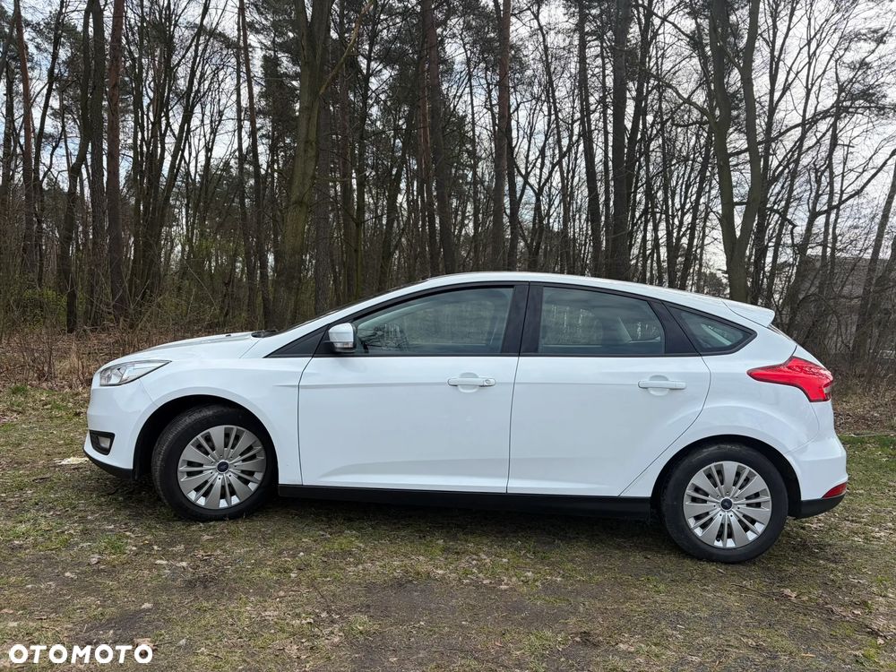 Ford Focus 1.0 EcoBoost Trend - 5
