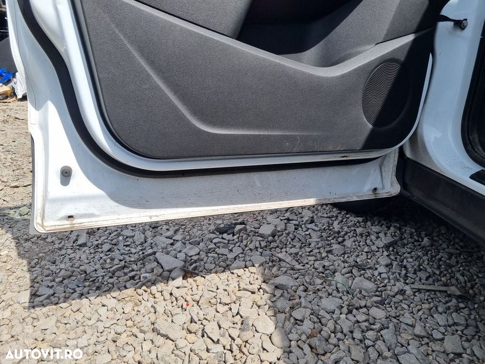 Usa Stanga Fata Ford Kuga II 2012 - 2014 SUV 4 Usi Frozen White 5D (1506) - 4