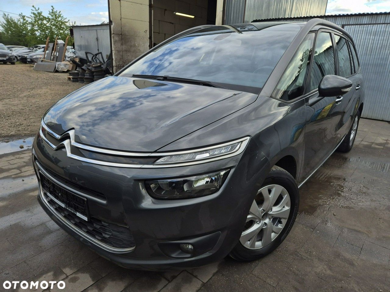 Citroën C4 Grand Picasso e-HDi 115 Intensive - 1