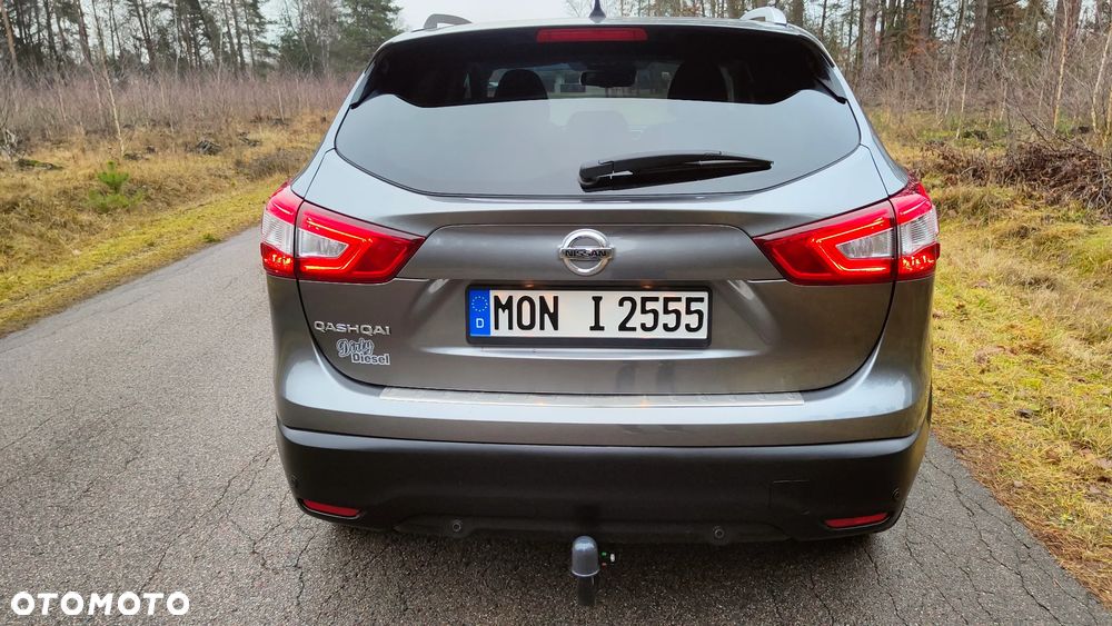 Nissan Qashqai 1.6 dCi Xtronic TEKNA+ - 36