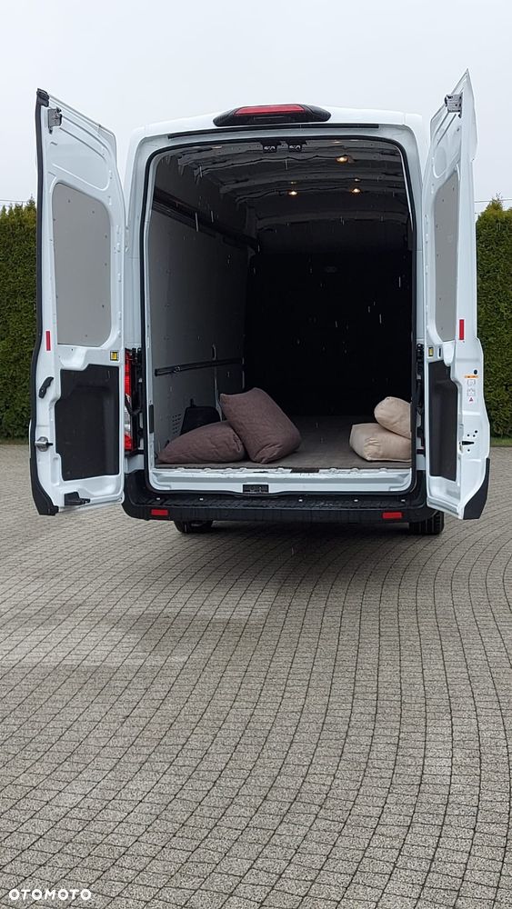 Ford Transit L4H3 - 13