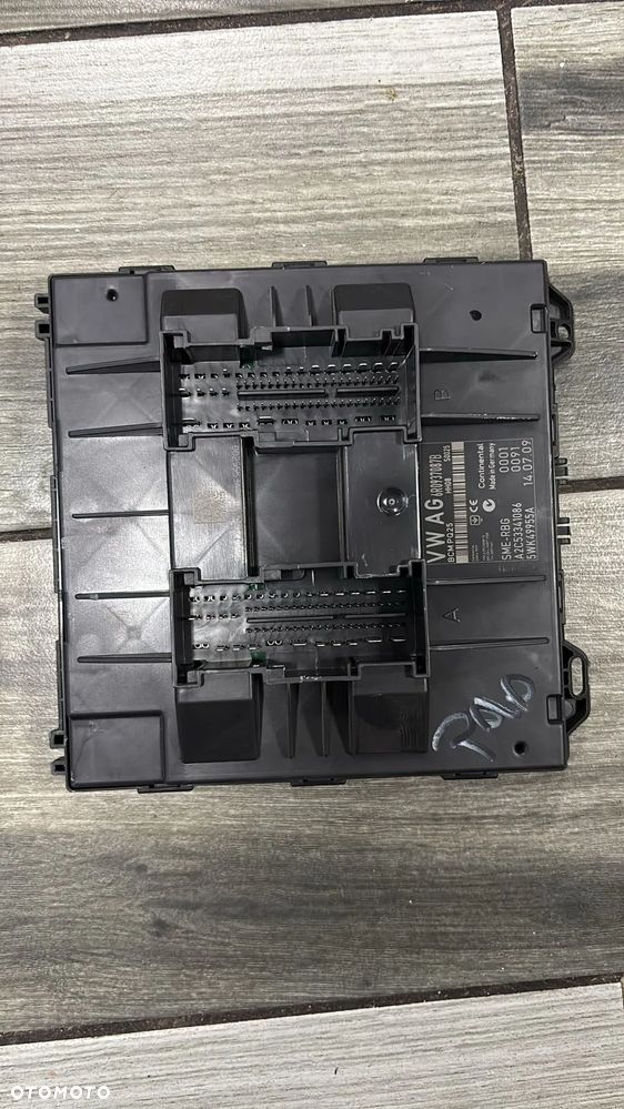 VW POLO V 6R 09-14r. MODUŁ KOMFORTU BCM 6R0937087B   167/7