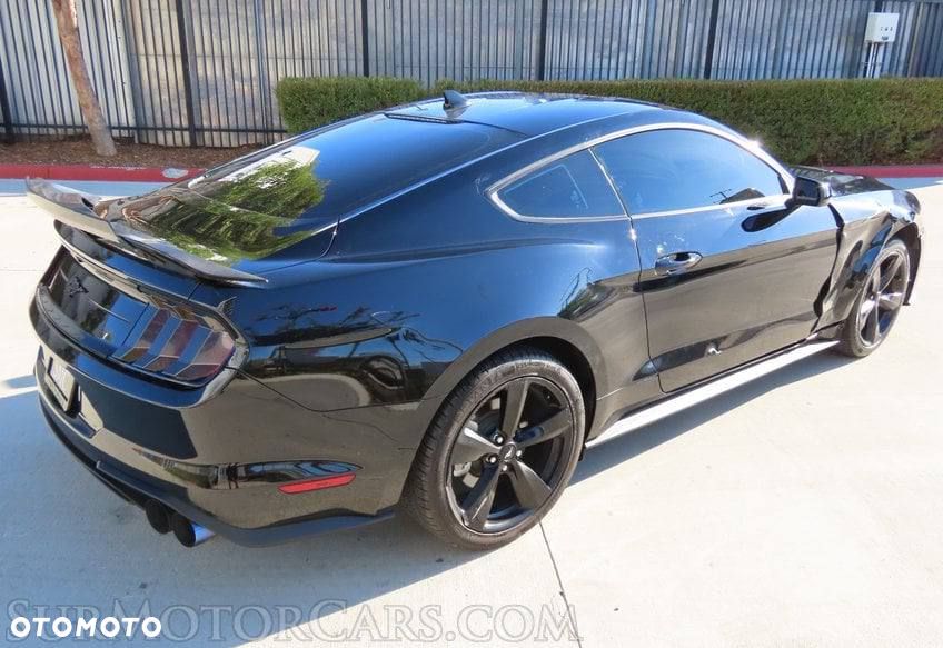 Ford Mustang 2.3 EcoBoost - 10
