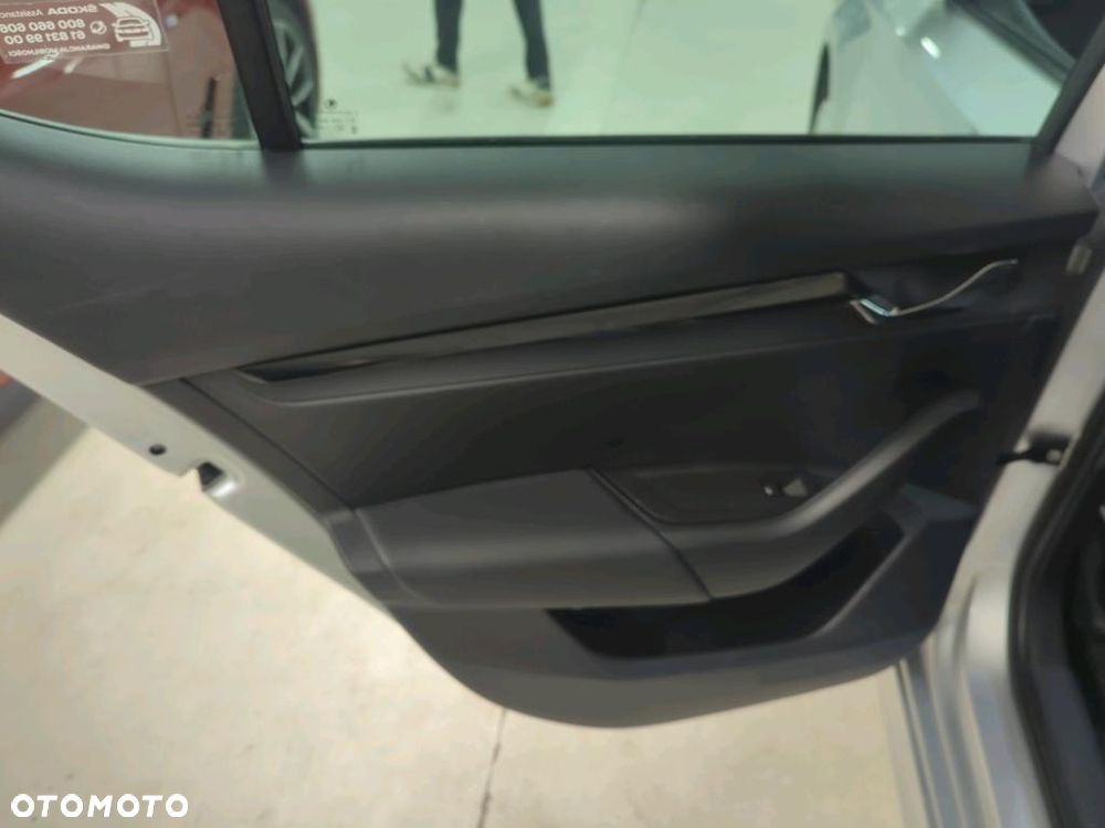 Skoda Octavia 1.5 TSI ACT Ambition - 19
