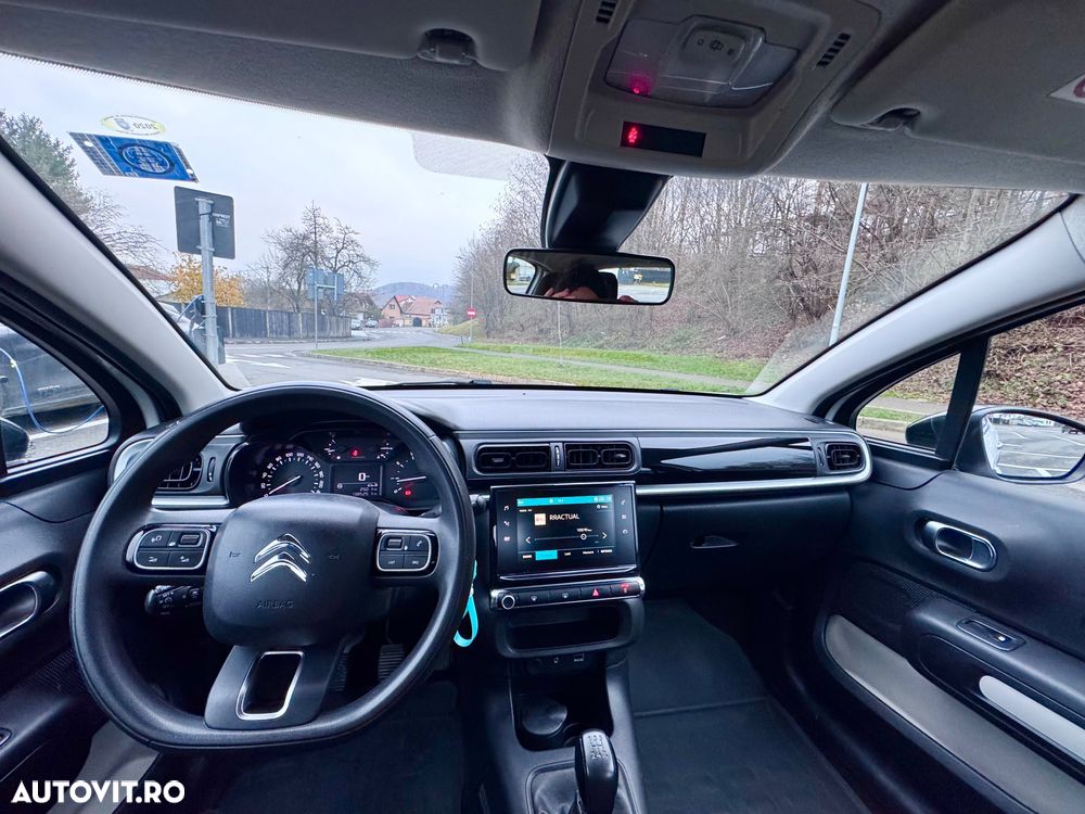 Citroën C3 1.2 PureTech BVM Shine - 8