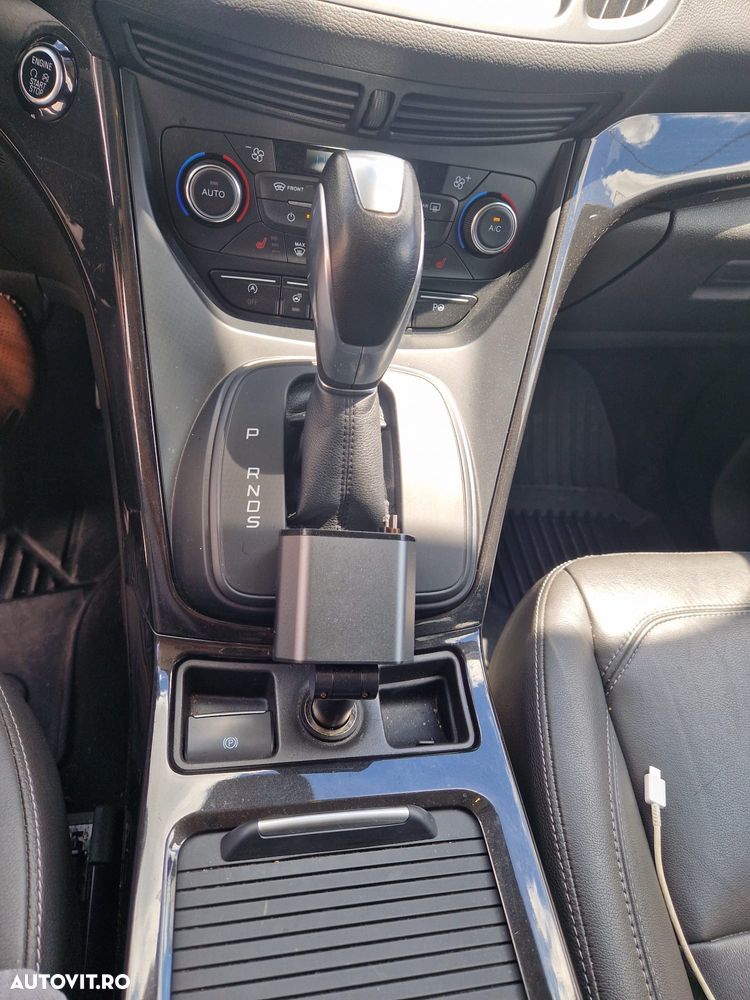 Ford Kuga 2.0 TDCi 4WD Powershift Titanium - 9