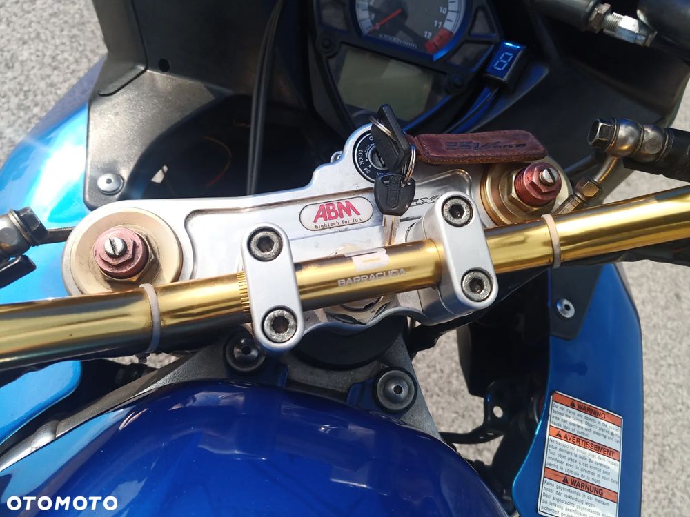 Suzuki SV - 7