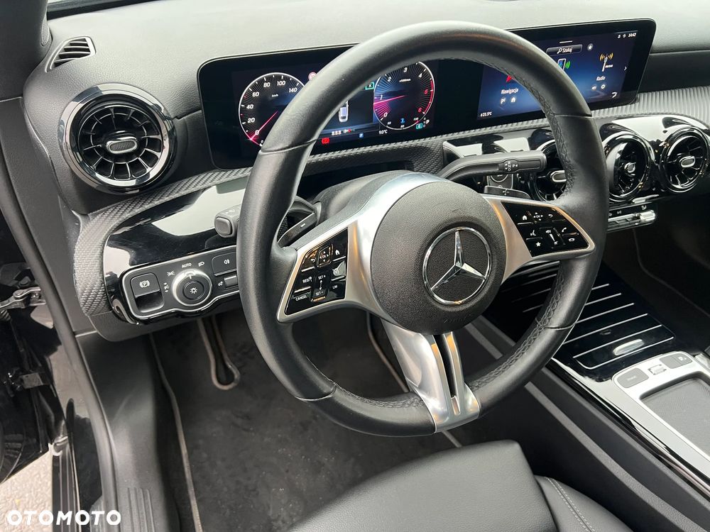 Mercedes-Benz Klasa A 180 d 8G-DCT Style - 18