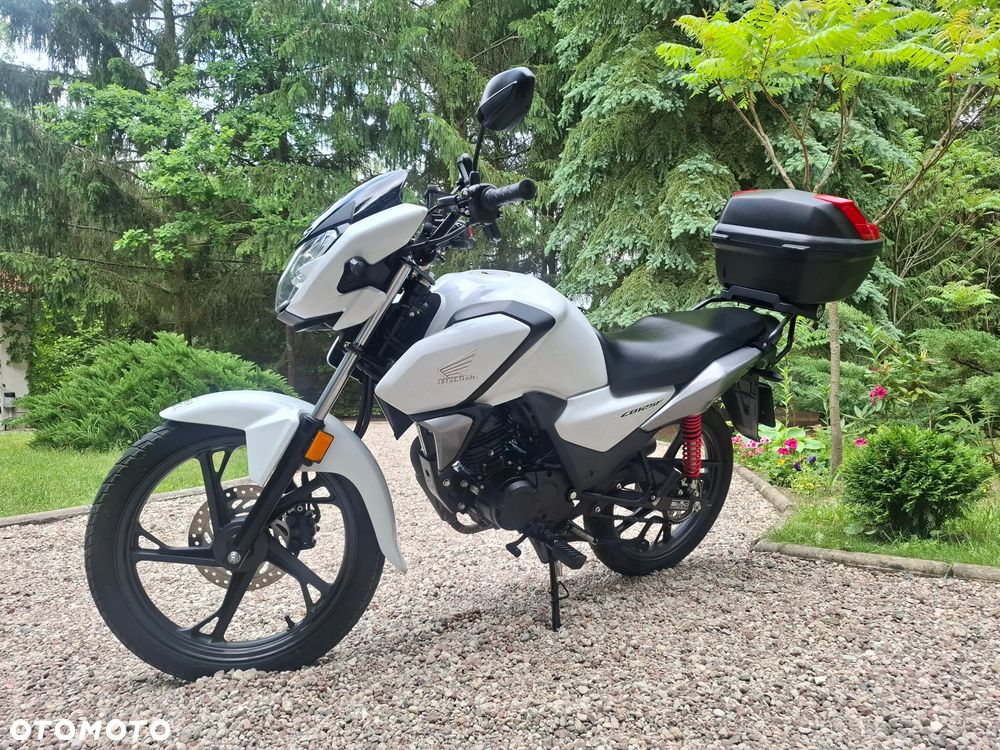 Honda CB - 3