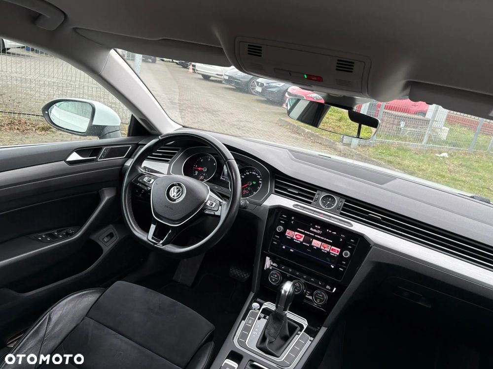 Volkswagen Arteon 2.0 TDI SCR Elegance DSG - 23