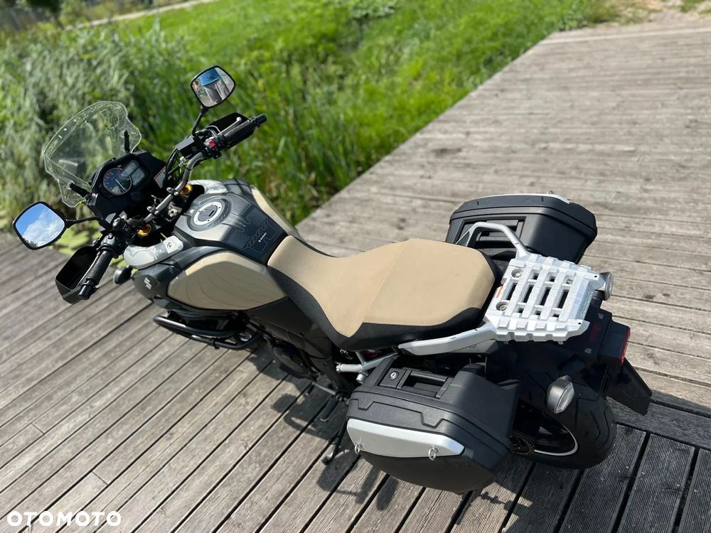 Suzuki DL - 11