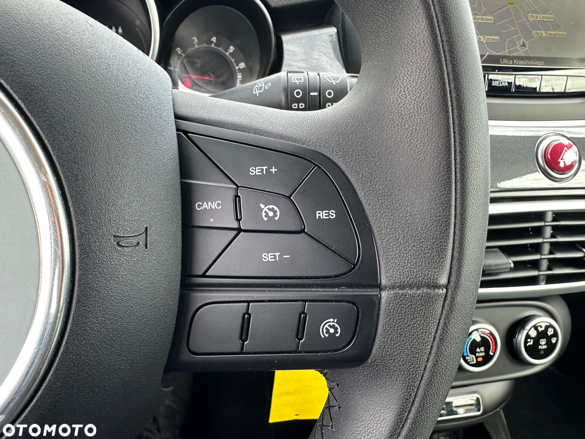Fiat 500X - 12