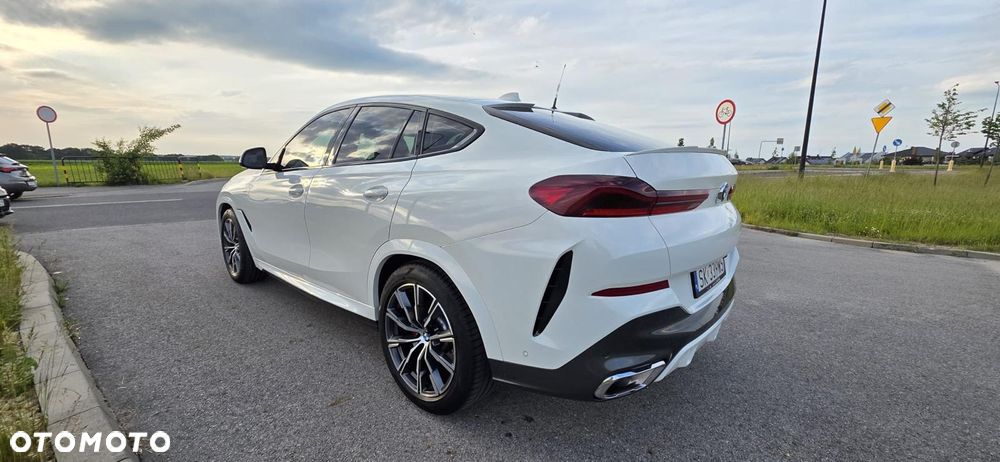 BMW X6 - 11