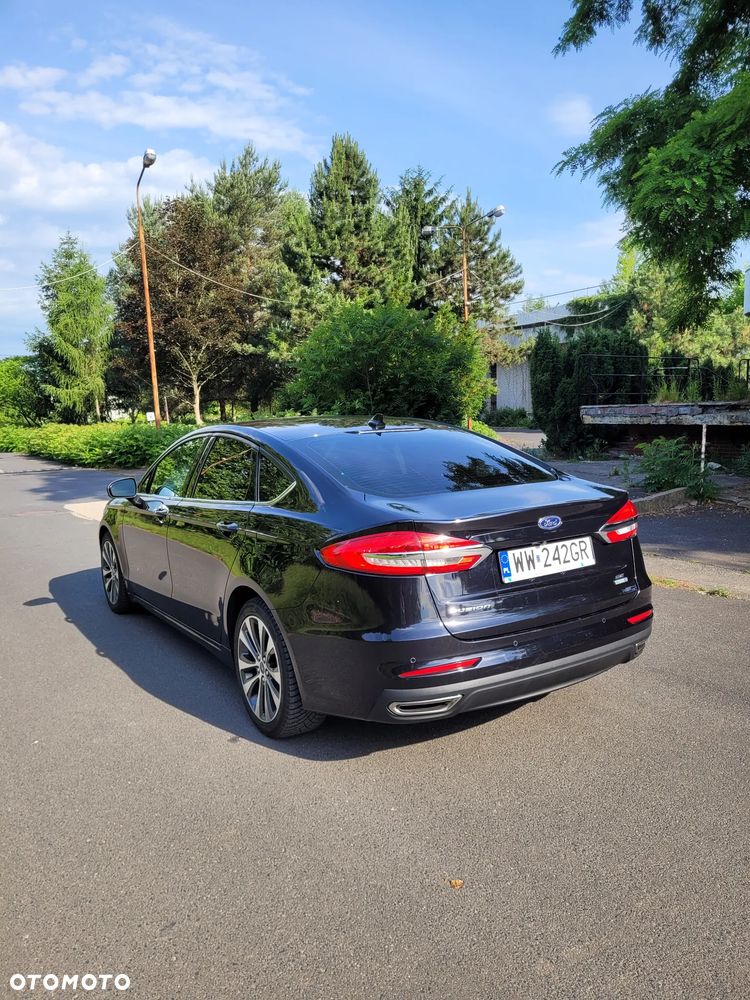 Ford Fusion - 6