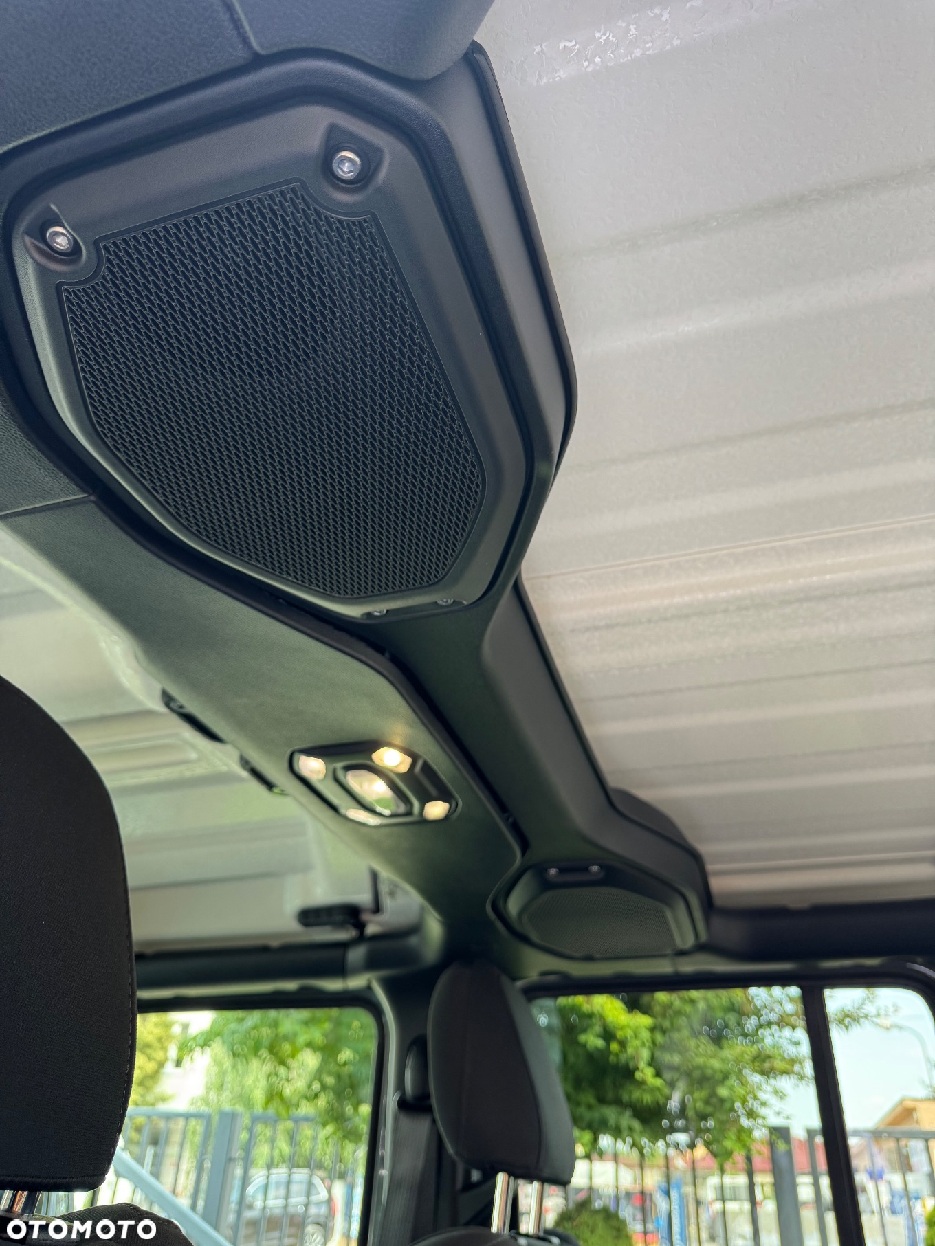 Jeep Wrangler - 20