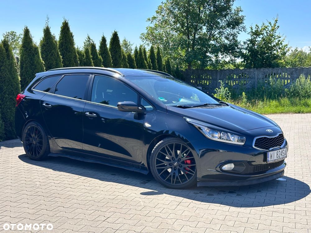 Kia Ceed 1.6 CRDi 128 Platinum Edition - 11