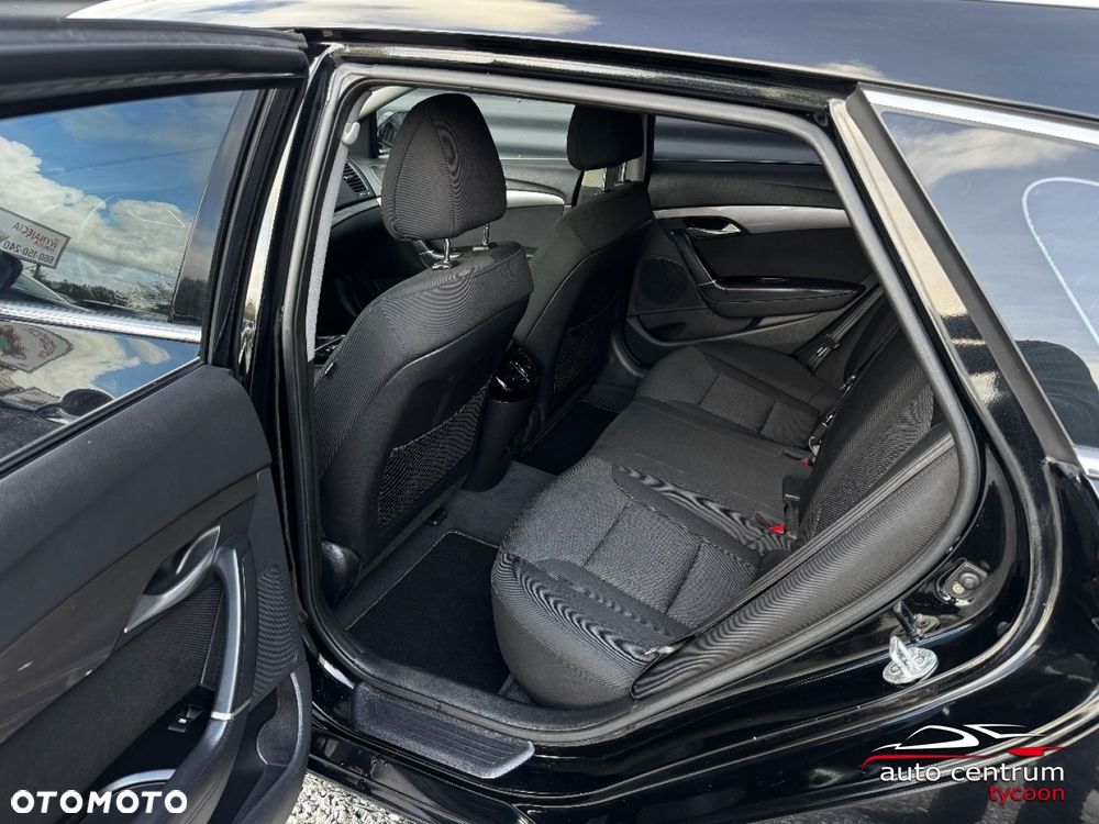 Hyundai i40 - 32