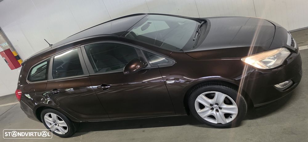 Opel Astra Sports Tourer 1.3 CDTI DPF EcoFLEX Sports Tourer Design Edition - 42
