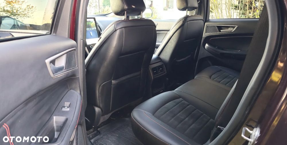 Ford Edge - 15
