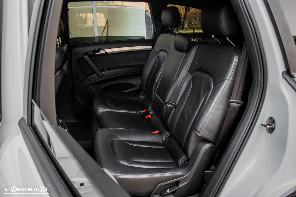 Audi Q7 3.0 V6 TDi quattro Tiptronic - 28
