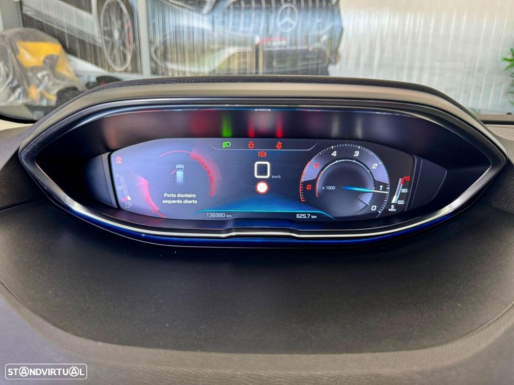 Peugeot 3008 1.5 BlueHDi Allure - 12