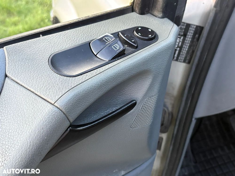 Mercedes-Benz Vito - 9
