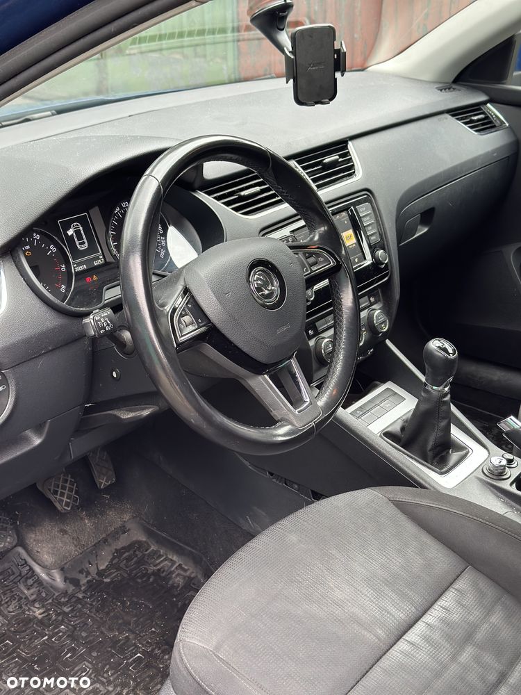 Skoda Octavia 1.4 TSI Ambition - 10
