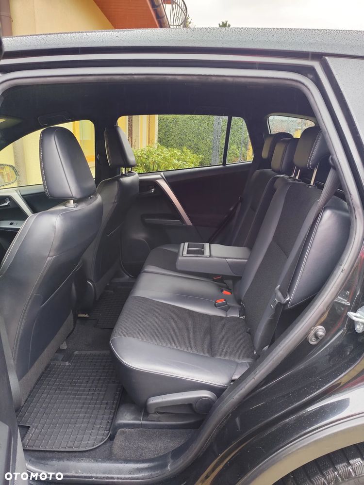 Toyota RAV4 2.0 D-4D Prestige 4x2 - 11